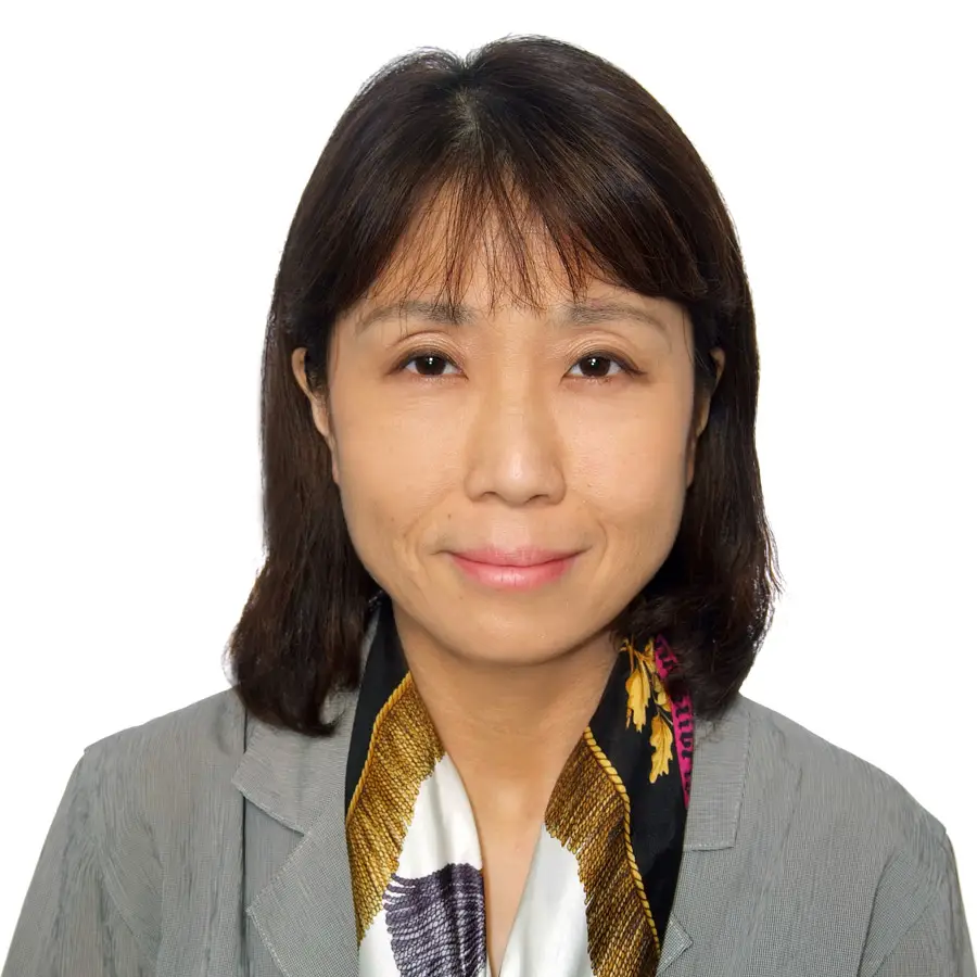 万智子先生